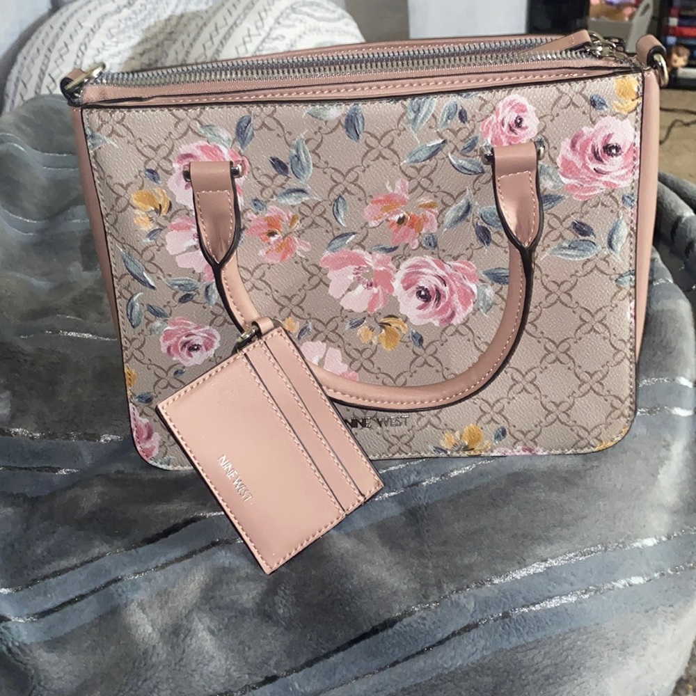 Nine West purse